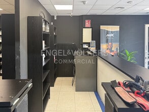 Retail in Mataró, Barcelona to rent Interior Photo- Image 2 of 28
