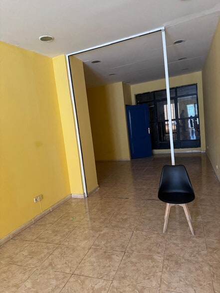 Retail in Torrijos, Toledo to rent - Building Photo - Image 3 of 3