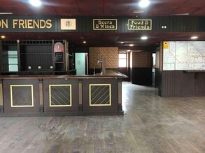 Retail in Alcalá de Henares, Madrid to rent Interior Photo- Image 2 of 14