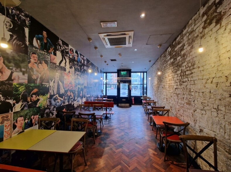 22 Putney High St, London to rent - Interior Photo - Image 2 of 6