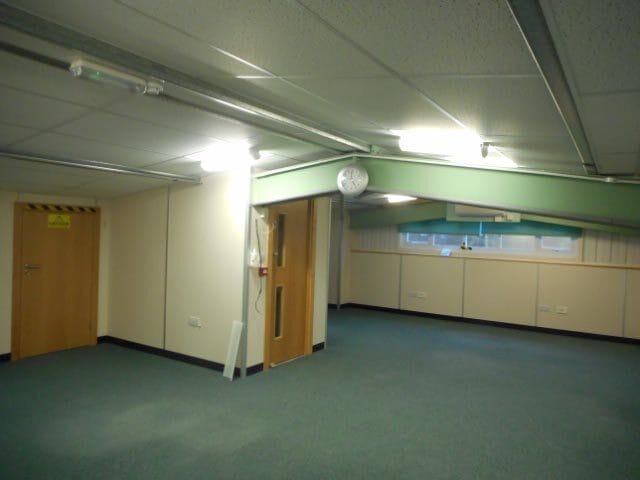 44 Bolney Gran, Bolney, WSX RH17 5PA - Unit 44 -  - Interior Photo - Image 1 of 2