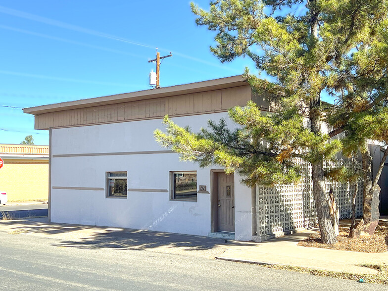 212 N 6th St, Alpine, TX for sale - Building Photo - Image 1 of 23