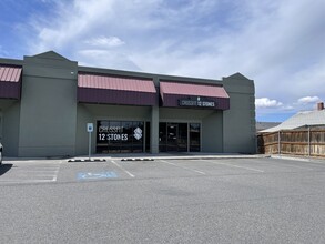 101 N Union St, Kennewick, WA for rent Building Photo- Image 1 of 7