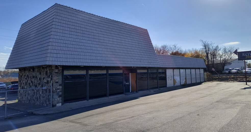 8100 Bristol Pike, Levittown, PA for sale - Building Photo - Image 1 of 3