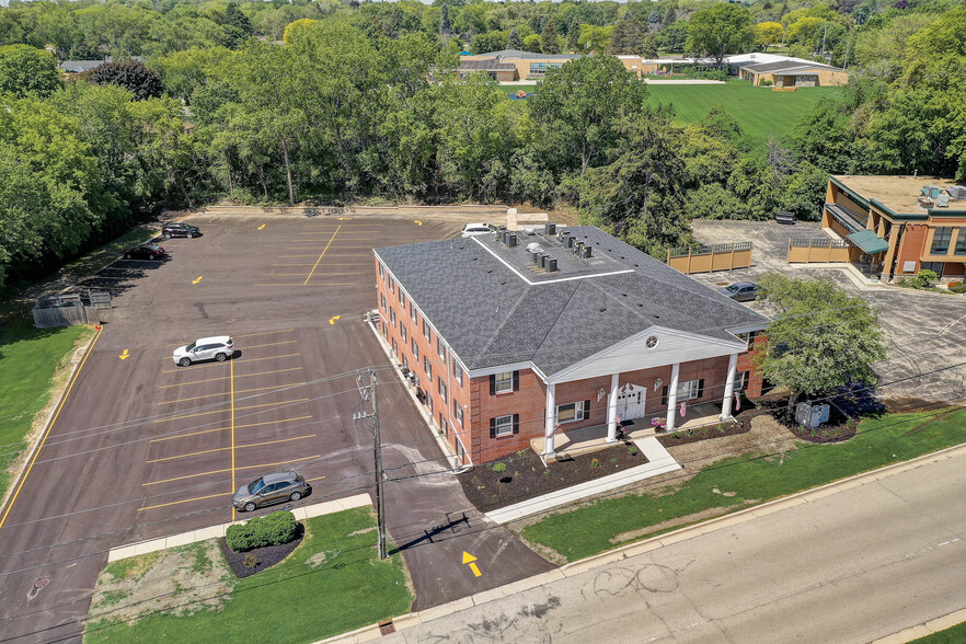 7101 N Green Bay Ave, Glendale, WI for rent - Aerial - Image 3 of 4