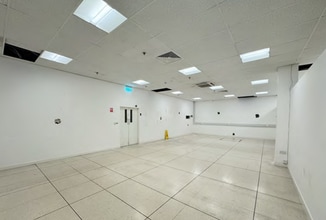 Shopping Centre, Bridgwater to rent Interior Photo- Image 2 of 3