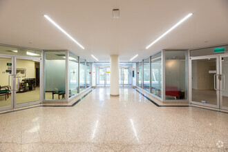 60 Columbia Way, Markham, ON for rent Lobby- Image 1 of 32