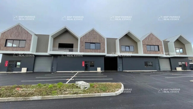 Vente Local d'activités 886 m²