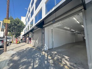 305 E 9th St, Los Angeles, CA for rent Building Photo- Image 1 of 11