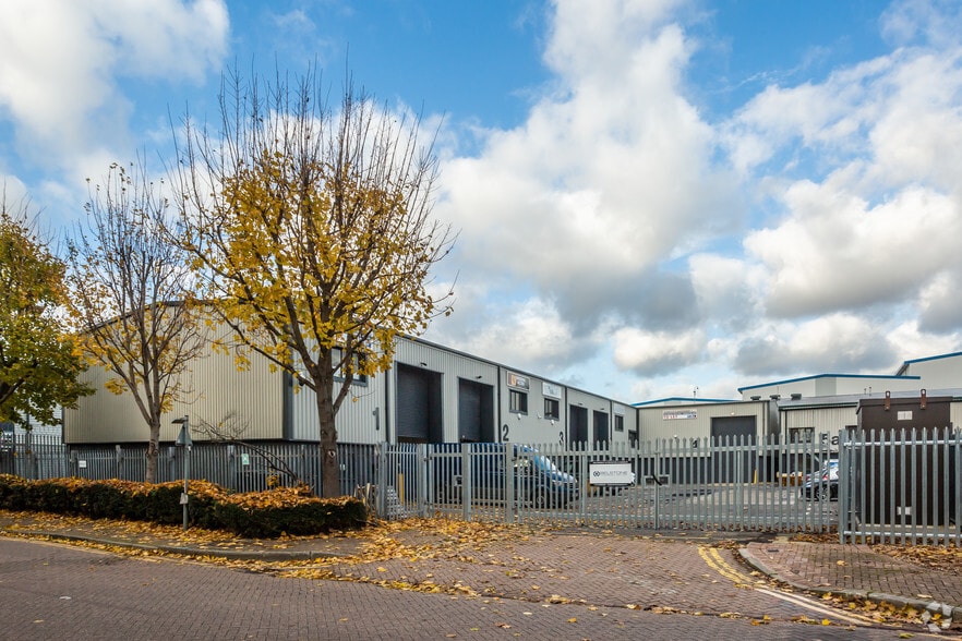 North Cres, London for sale - Building Photo - Image 1 of 1