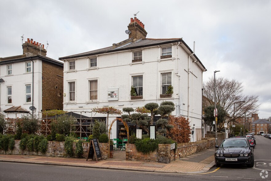 162-164 Lower Richmond Rd, London for sale - Primary Photo - Image 1 of 1