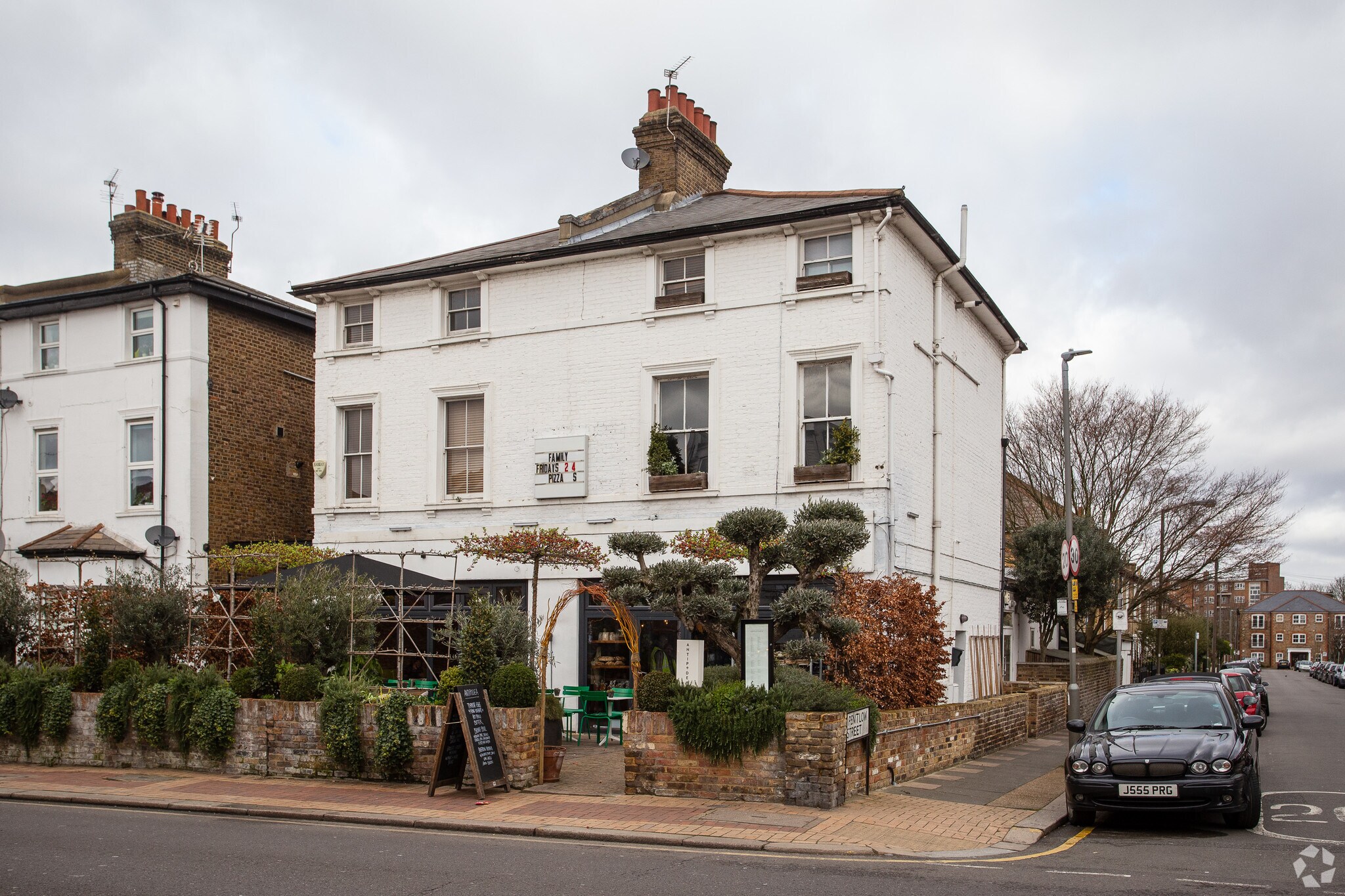 162-164 Lower Richmond Rd, London for sale Primary Photo- Image 1 of 1