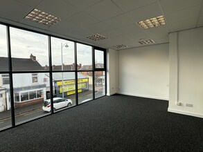 53-55 Nantwich Rd, Crewe to rent Interior Photo- Image 1 of 3