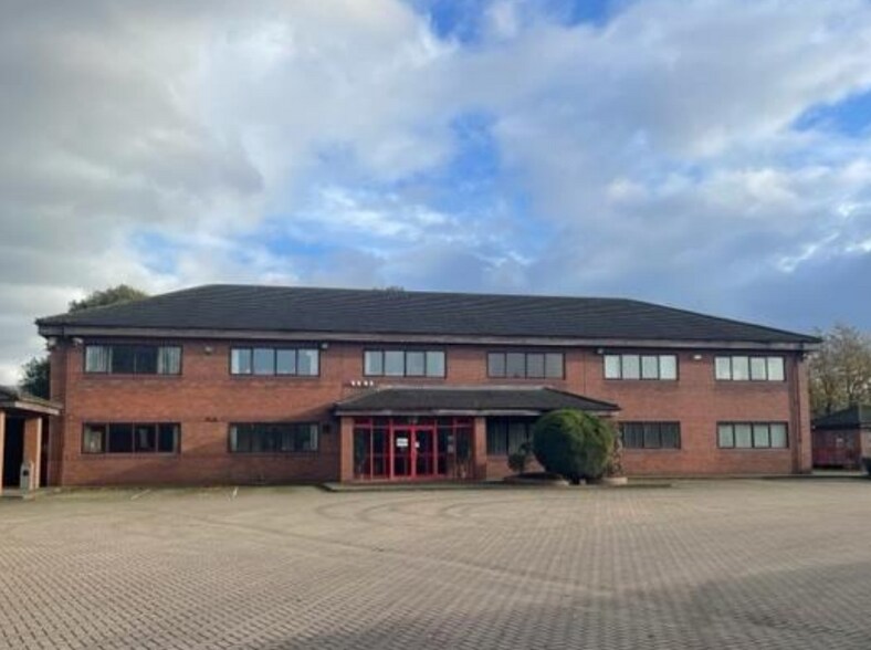 Lichfield Rd, Branston to rent - Building Photo - Image 2 of 4