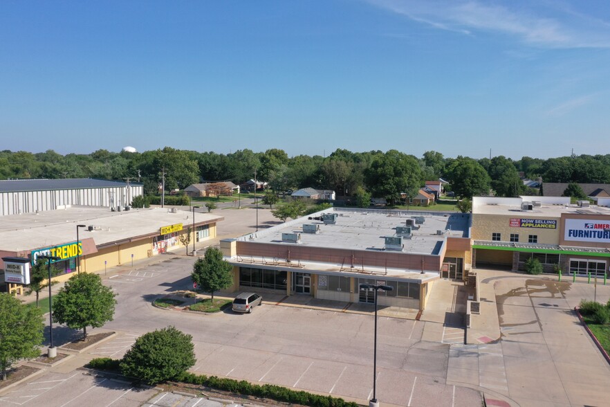 4616 E. 13th St., Wichita, KS for sale - Building Photo - Image 2 of 8