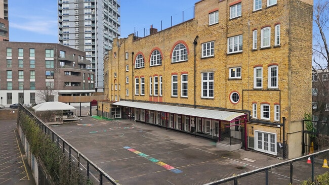 More details for 19 Cirencester St, London - Office to Rent
