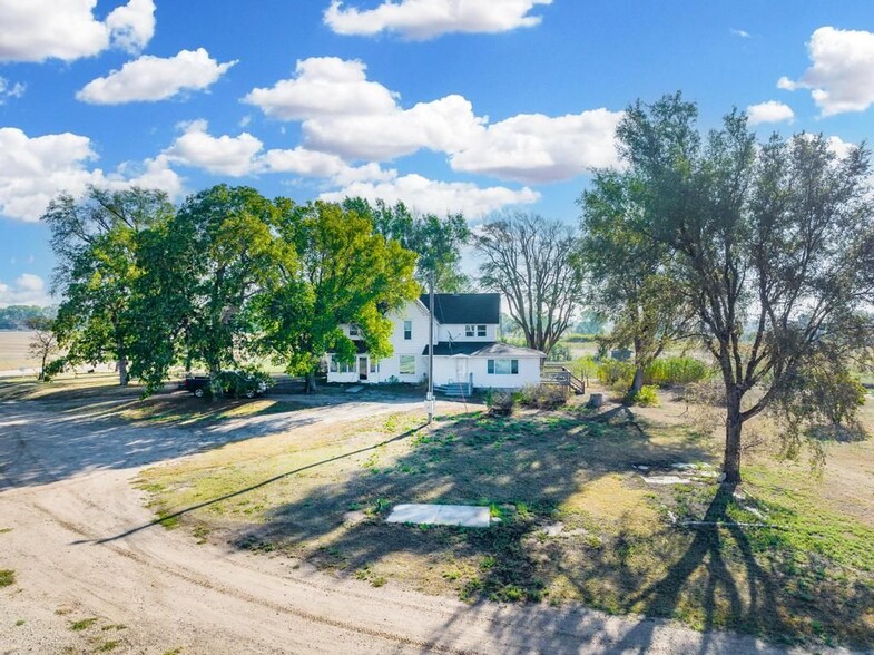 21417 W Castleton Rd, Arlington, KS for sale - Primary Photo - Image 1 of 1