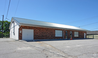 More details for 107 Fairway Ave, Hudson, NC - Retail for Sale