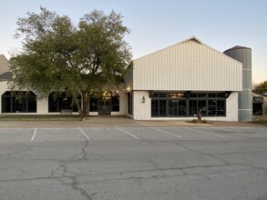 5321 S Sheridan Rd, Tulsa, OK for rent Building Photo- Image 2 of 2