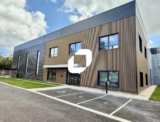 More details for 7 Avenue Georges Politzer, Trappes - Office, Light Industrial to Rent