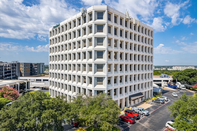 More details for 1300 Summit Ave, Fort Worth, TX - Office to Rent