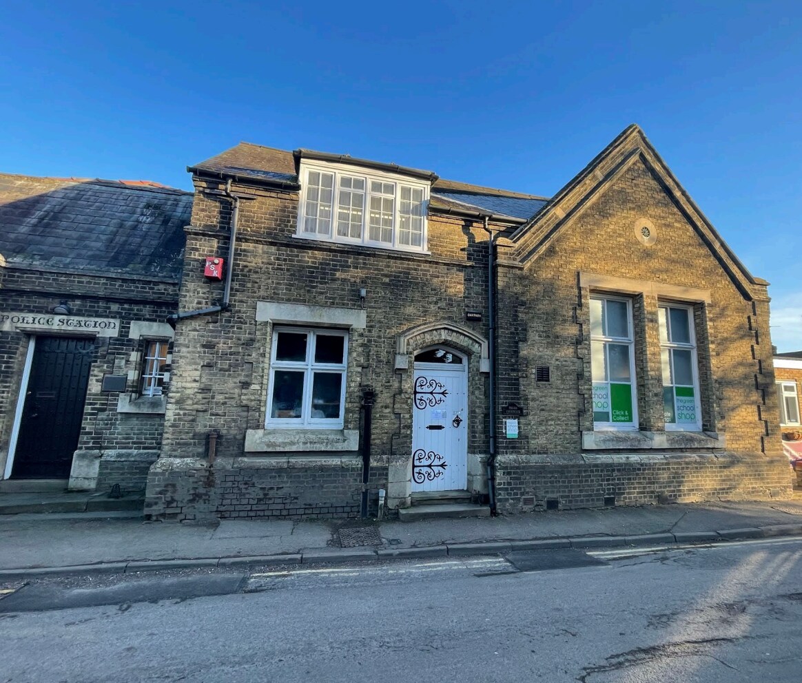 Priory Rd, St Ives for sale Building Photo- Image 1 of 1