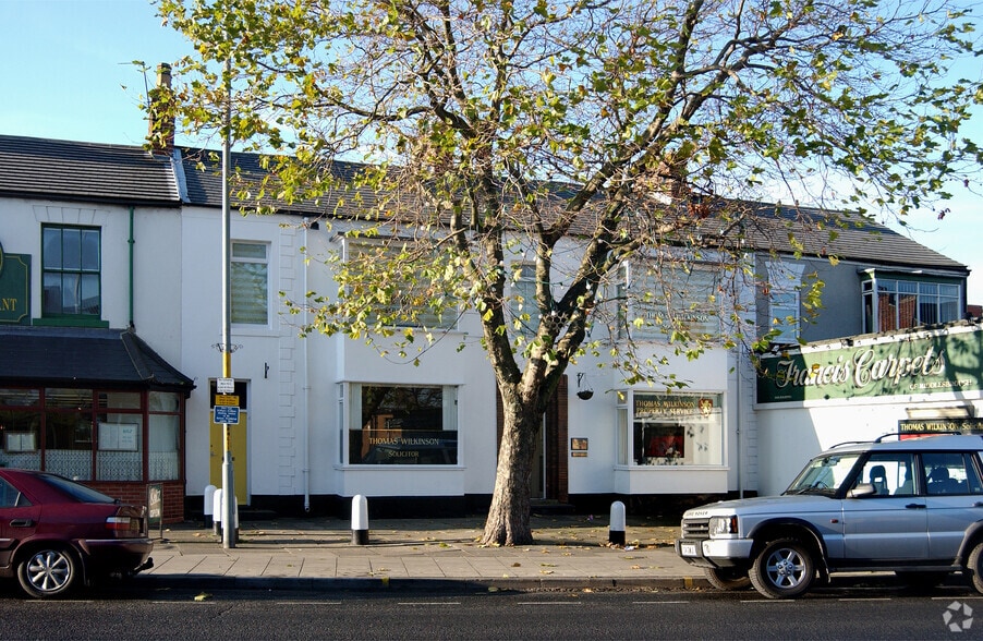 423-425 Linthorpe Rd, Middlesbrough for sale - Building Photo - Image 1 of 12