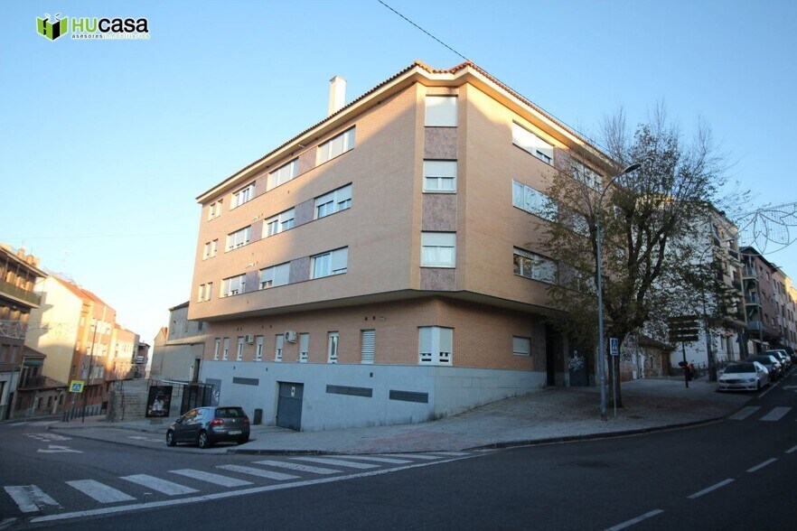 Retail in Toledo, Toledo to rent - Building Photo - Image 2 of 2