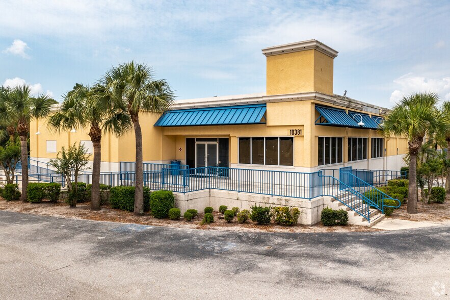 10381 Tamiami Trl, Punta Gorda 33950 UK