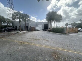 More details for 1124 S Powerline Rd, Deerfield Beach, FL - Industrial for Sale