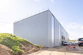 More details for 4 Rue Du Pan Loup, Couëron - Light Industrial to Rent