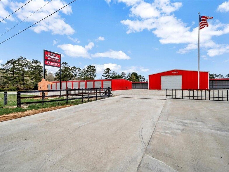 8959 N US Highway 69, Huntington, TX for rent - Primary Photo - Image 1 of 73