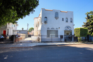 New Price: 6.43% CAP Rate! 100% USC Students! - Commercial Property