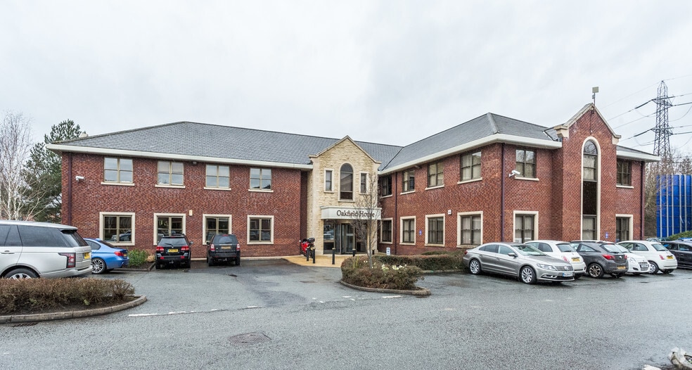 Springwood Way, Macclesfield for sale - Primary Photo - Image 1 of 1