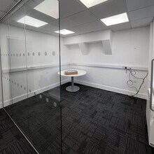 181 Station St, Burton On Trent to rent Interior Photo- Image 1 of 4