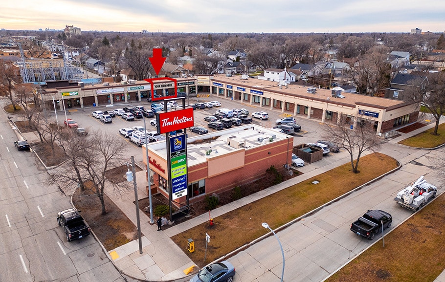 1820 Main St, Winnipeg, MB for rent - Building Photo - Image 1 of 4