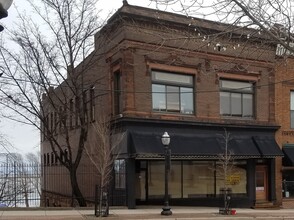 107 S Front St, Marquette, MI for sale Primary Photo- Image 1 of 1