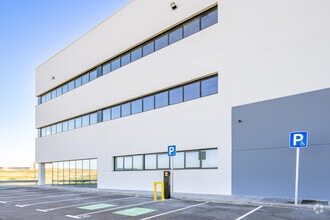 Calle Vial 6, 7, Illescas, Toledo to rent Building Photo- Image 2 of 6