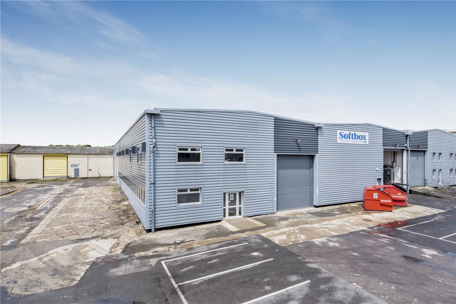 Hikers Way, Long Crendon for sale Building Photo- Image 1 of 1