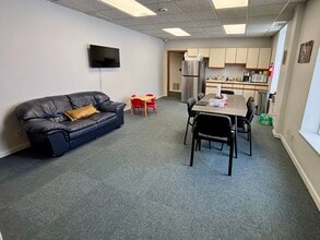 201 W Main St, Plainfield, IN to rent Interior Photo- Image 2 of 14