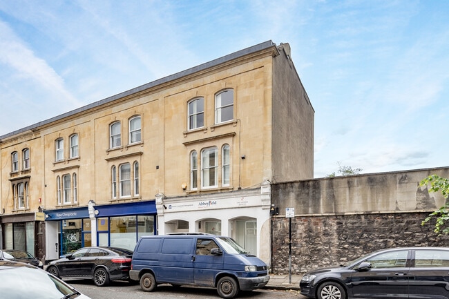 More details for 29 Alma Vale Rd, Bristol - Retail to Rent