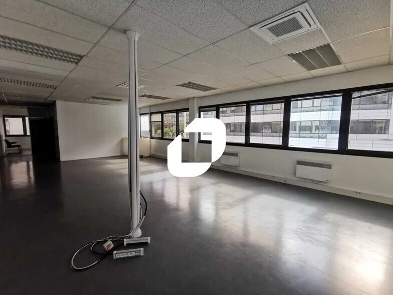 99-101 Rue Pierre Sémard, Châtillon to rent - Interior Photo - Image 3 of 30