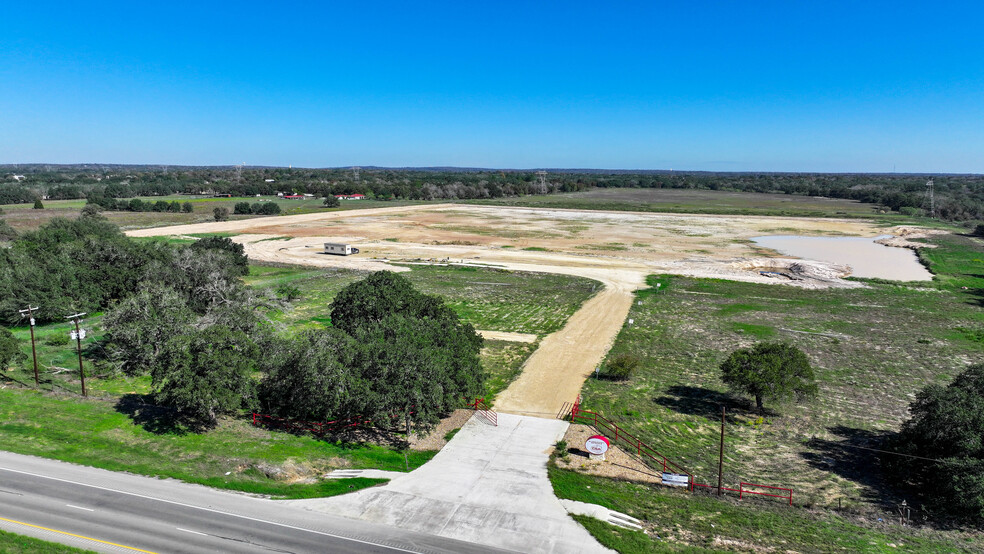 6506 US Highway 181, Floresville, TX for sale - Building Photo - Image 3 of 18