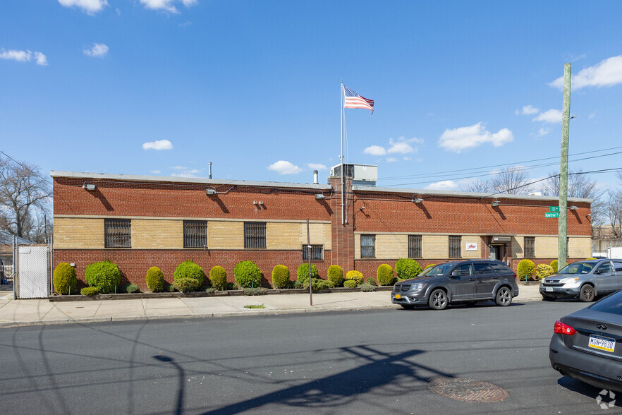 97-35 133rd Ave, Ozone Park, NY for rent - Building Photo - Image 2 of 6