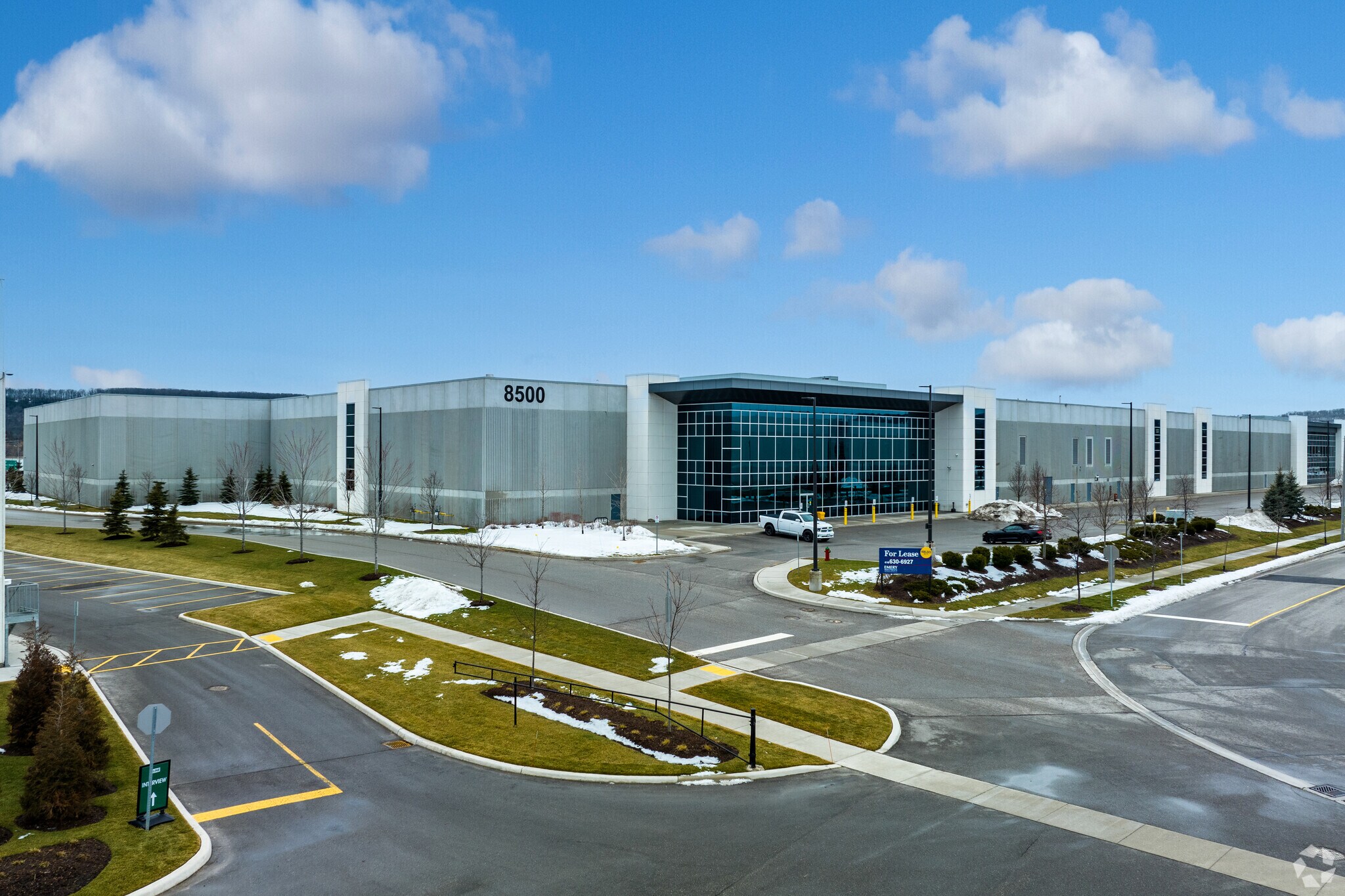 8500 Mount Pleasant Way, Milton, ON to rent Building Photo- Image 1 of 7