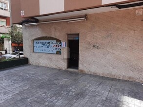 Retail in Vigo, Pontevedra to rent Interior Photo- Image 1 of 6