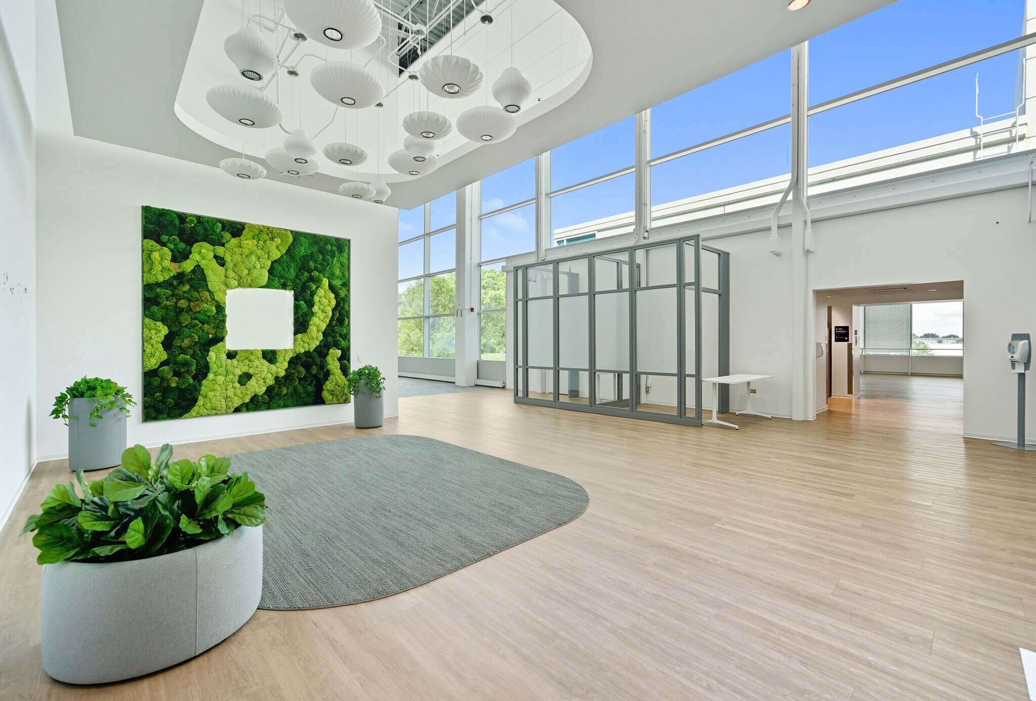 1950 Innovation Way, Libertyville, IL to rent Interior Photo- Image 1 of 12