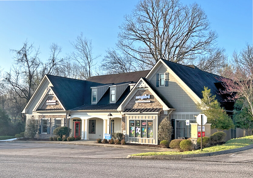 2241 Fairview Blvd, Fairview, TN for sale - Building Photo - Image 1 of 35