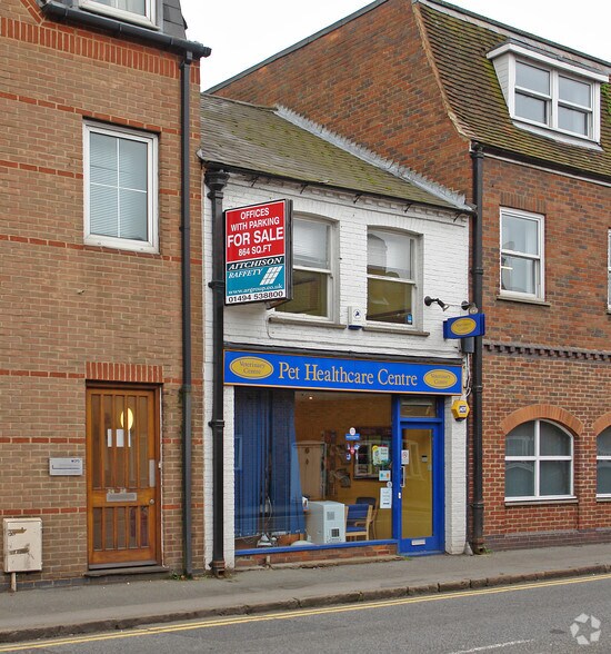 22 Chapel St, Marlow for sale - Primary Photo - Image 1 of 1