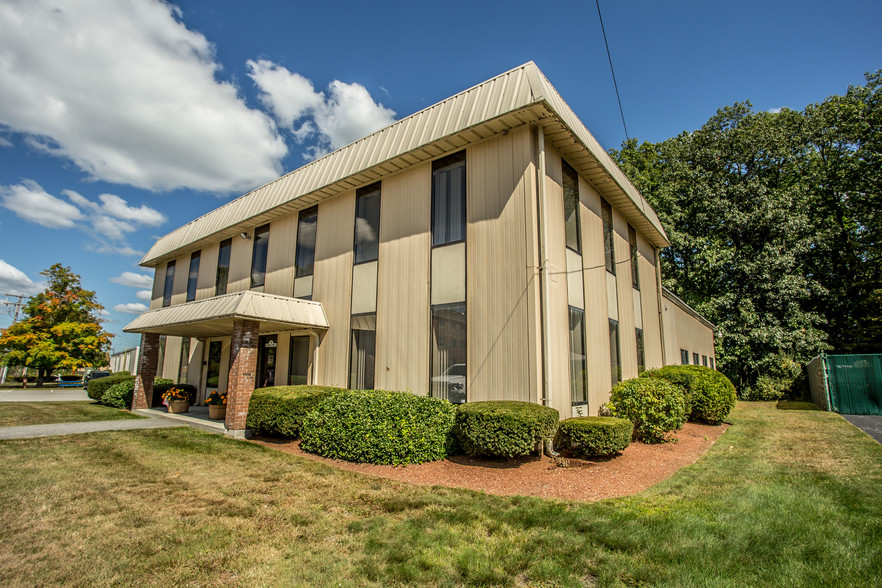 86 Powers St, Milford, NH for sale - Building Photo - Image 1 of 1